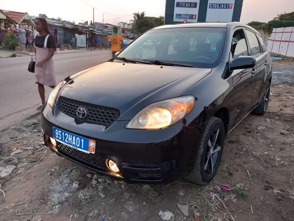 TOYOTA MATRIX à Abidjan - Photo 6
