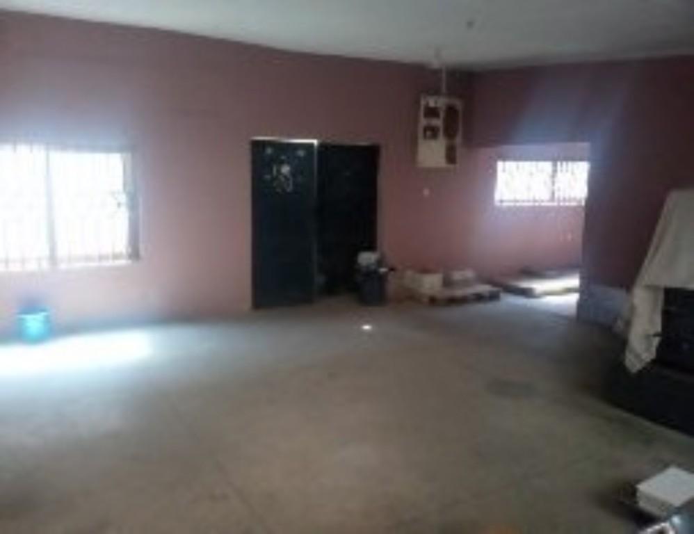 Warehouse For Rent At Darkuman Junction in Ghana - Image 1