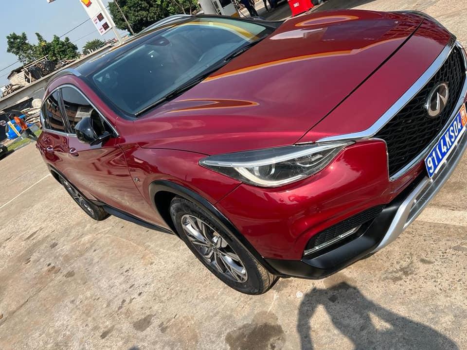 Infiniti QX30 Propre Mod 2018 à Abidjan - Photo 1