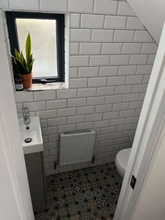 Complete home in Clondalkin - Image 8