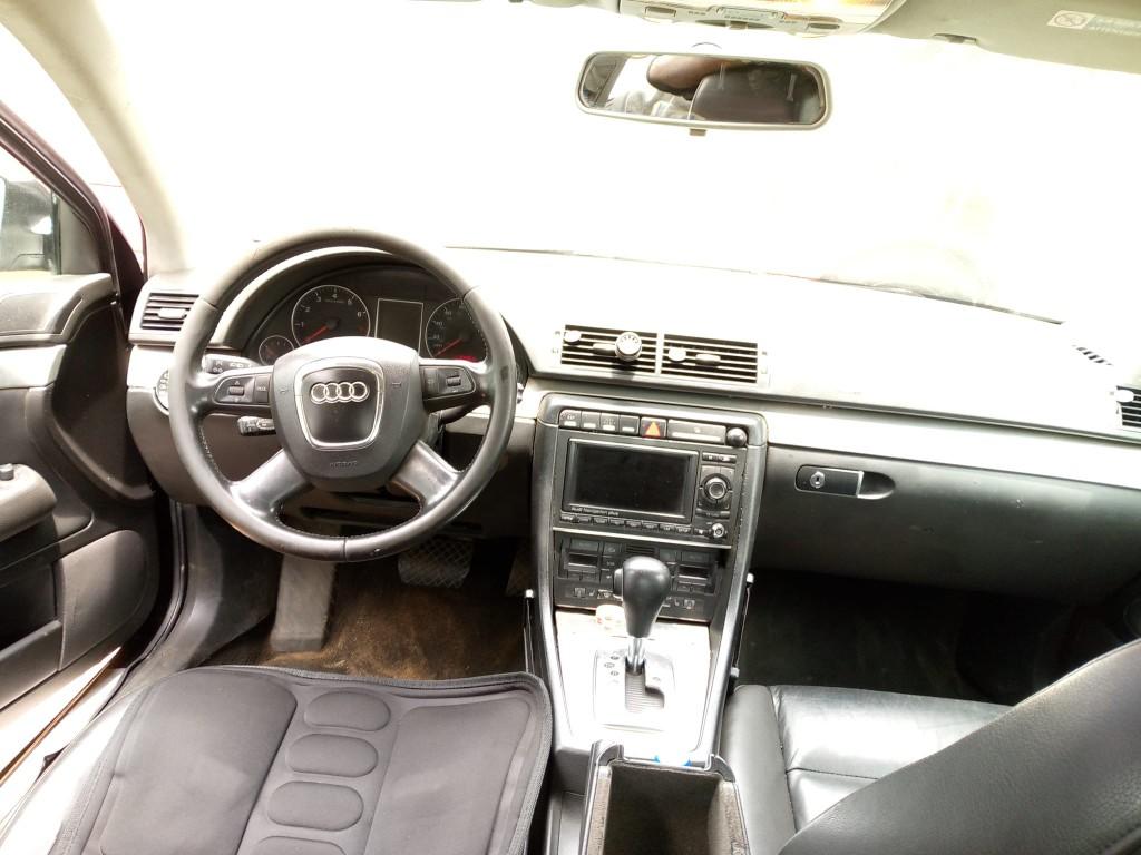 Audi A4 Boite Auto Mod 2007 à Abidjan - Photo 3