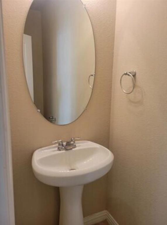 Apartment For Rent In TX in McKinney - Image 1