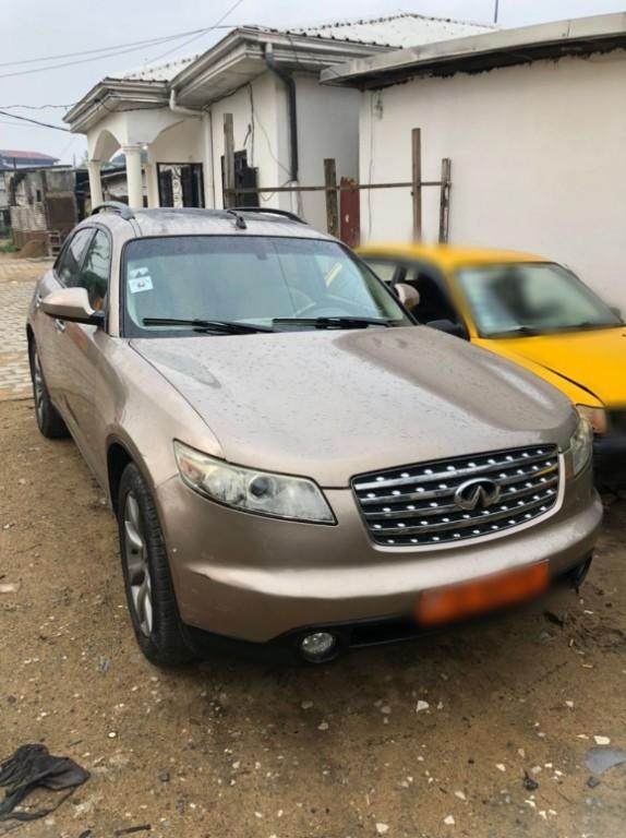 2008 Infiniti FX 35 à vendre / code 3880 à Douala - Photo 7