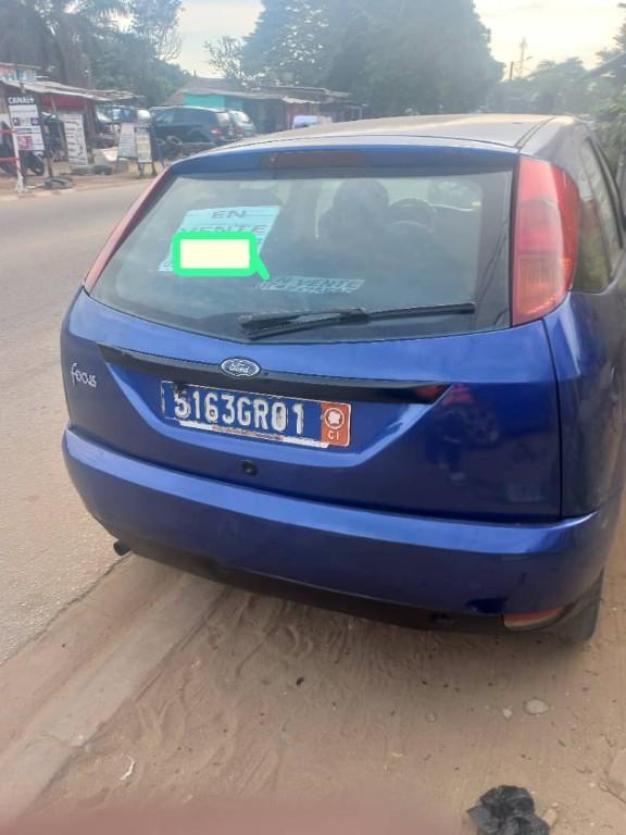 FORD FOCUS 2000 GR à Abidjan - Photo 3