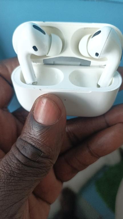 apple airpod pro in Nairobi - Image 5