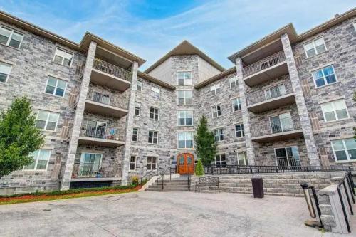 539 Armstrong Rd in Kingston - Image 1