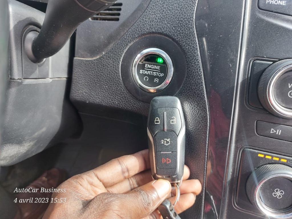 Ford Explorer 17 à Abidjan - Photo 8