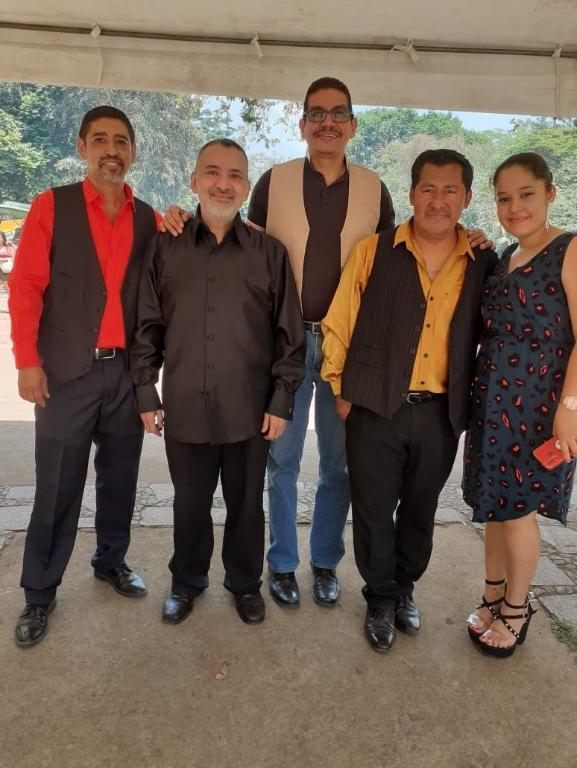 Carlos Majano y sus tropicalisimos en San José Villanueva - Imagen 2