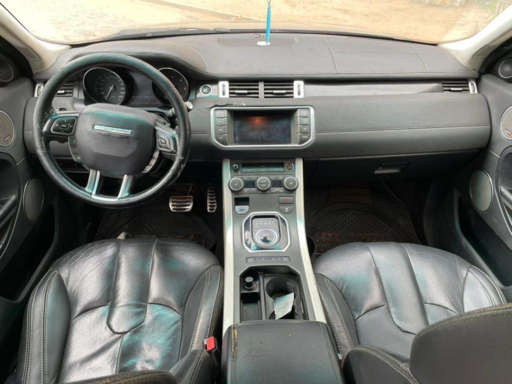 Land Rover Évoque 2017 à Abidjan - Photo 5