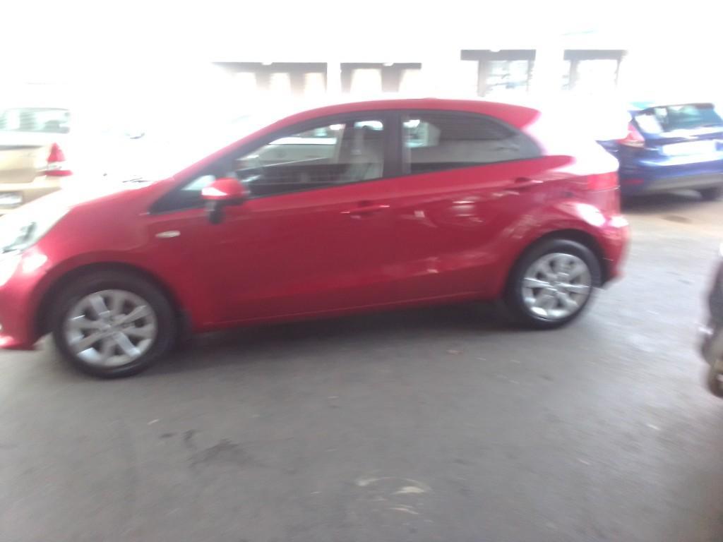 2015 Kia Rio Tec 1.4 Engine Capacity (Hatchback) with Manuel Tra in Bedfordview - Image 13