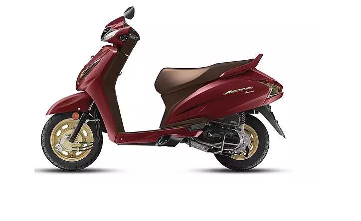 Explore Rishikesh with Affordable Scooty Rentals in Rishīkesh - Image 1