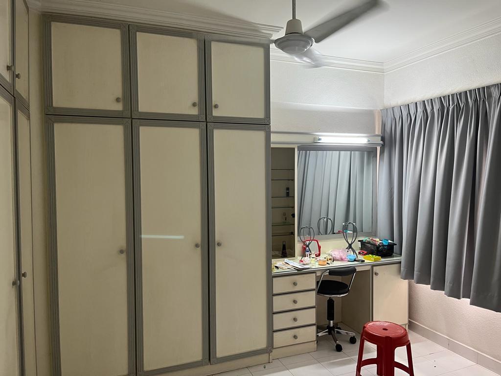 Lavinia Apartment Bayan Lepas Penang in George Town - Image 1