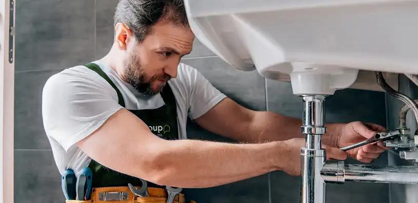 Expert Bathroom Refurbishment Services | The Reno Group in Surbiton - Image 2