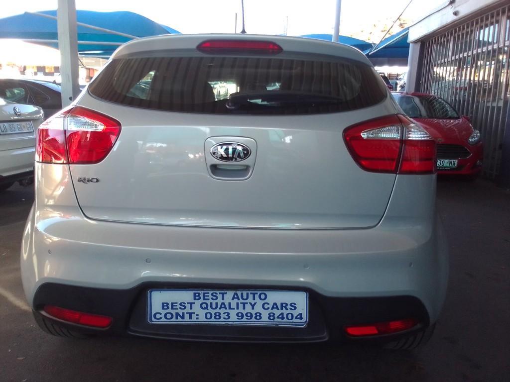2014 Kia Rio 1.4 Engine Capacity Teach with Manuel Transmission in Bedfordview - Image 5