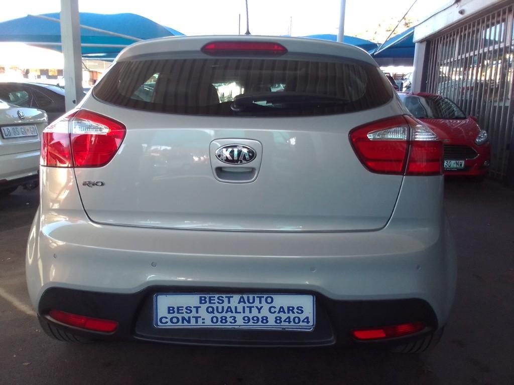 2014 Kia Rio 1.4 Engine Capacity Teach with Manuel Transmission in Bedfordview - Image 7