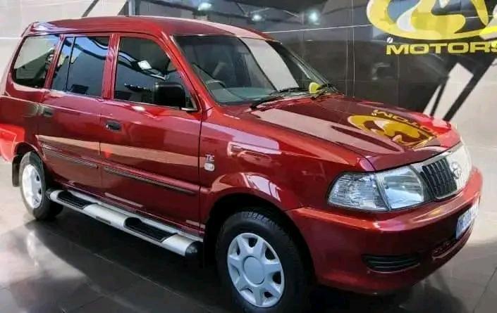 2004 TOYOTA CONDOR in Warden - Image 4