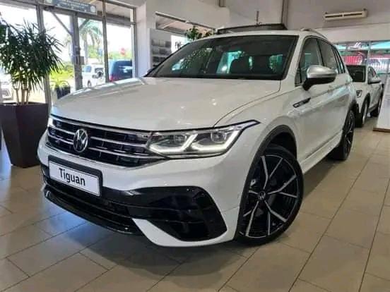 2021 Volkswagen Tiguan R in Warden - Image 6