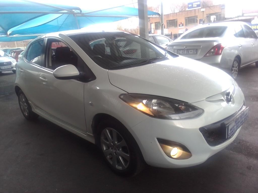 2013 Mazda 2 1.3 Engine Capacity (Individual) with Manuel Transm in Alberton - Image 3