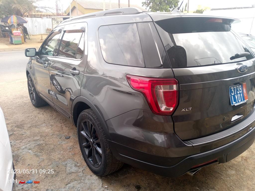 Ford Explorer Mod 2018 à Abidjan - Photo 2
