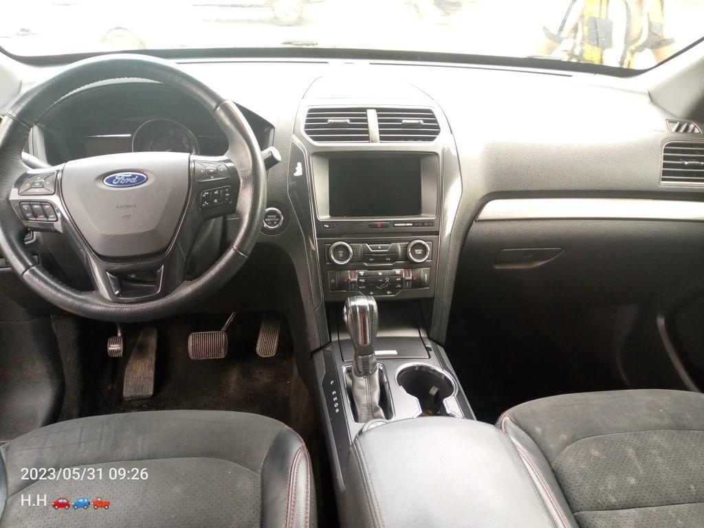 Ford Explorer Mod 2018 à Abidjan - Photo 7