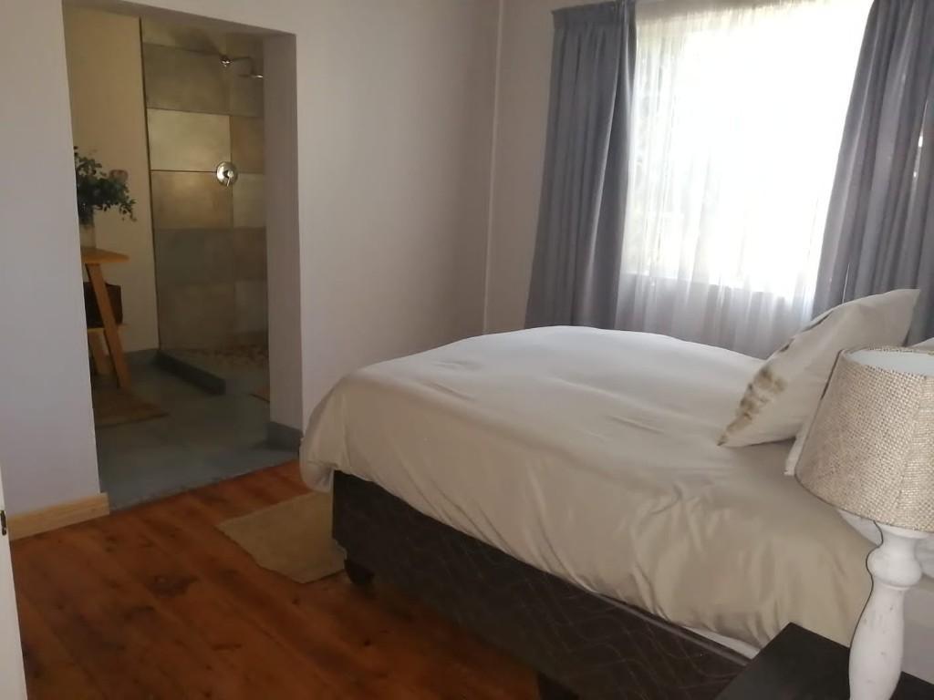 Available Three Bedroom House To Rent In Eureka in Bloemfontein - Image 6