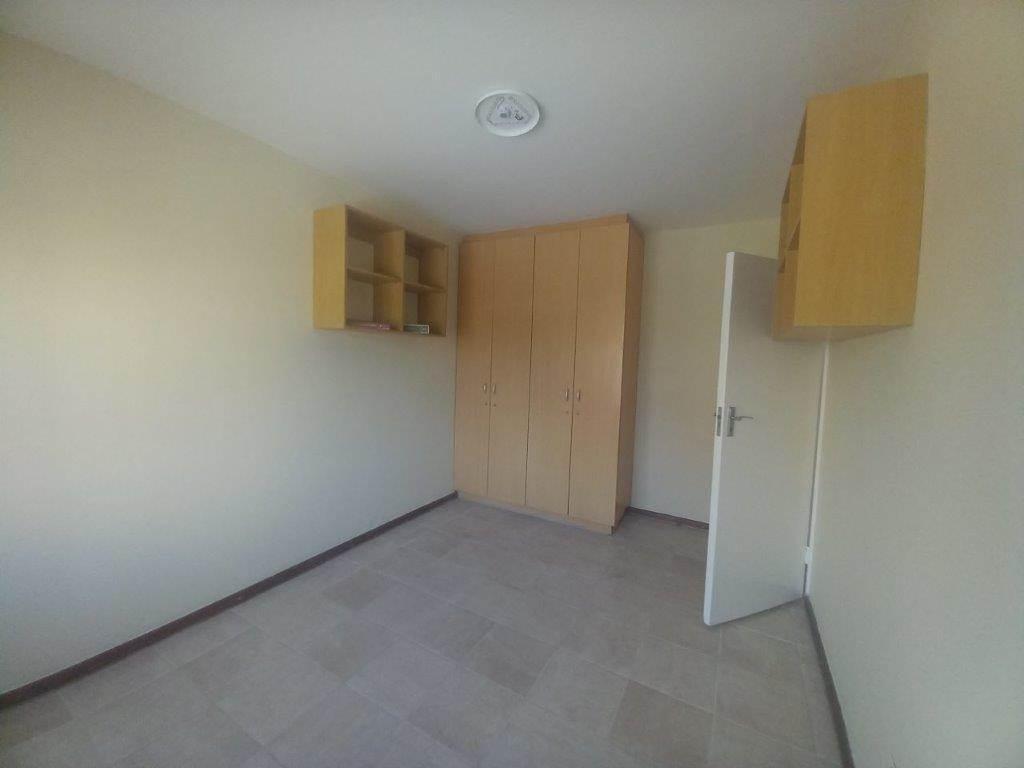 Available Two Bedroom Apartment To Rent In Humewood in Port Elizabeth - Image 2