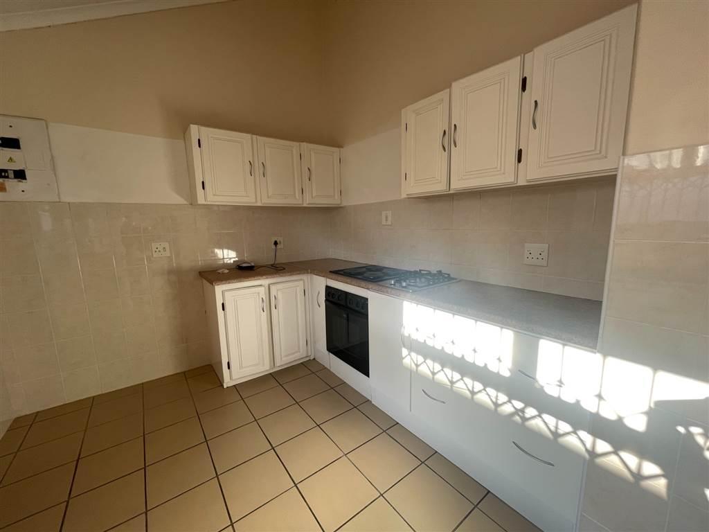 Three Bedroom House To Rent In Beacon Bay in East London - Image 3