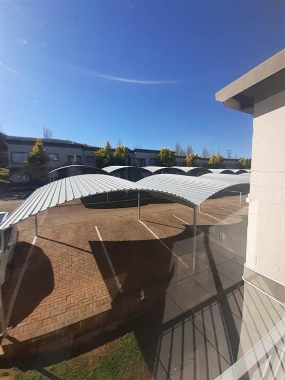 Available 2 Bedroom Apartment To Rent In Sunnyridge in Newcastle - Image 3