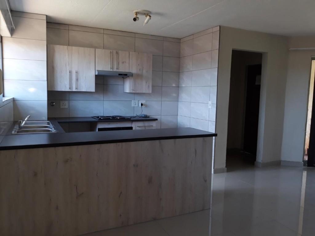 Available Three Bedroom Apartment To Rent In Vaalpark in Vanderbijlpark - Image 4