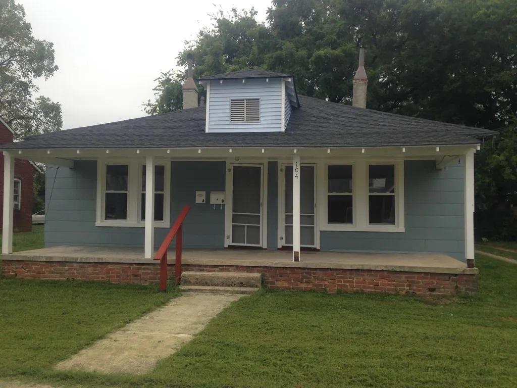 NICE 1 BEDROOM IS AVAILABLE FOR RENT! in Gulfport - Image 1