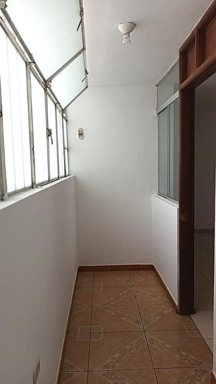 CASA AMPLIA Y MODERNA en Trujillo - Imagen 16