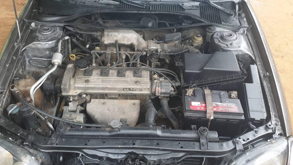 TOYOTA AVENSIS FS PROPRE à Abidjan - Photo 4