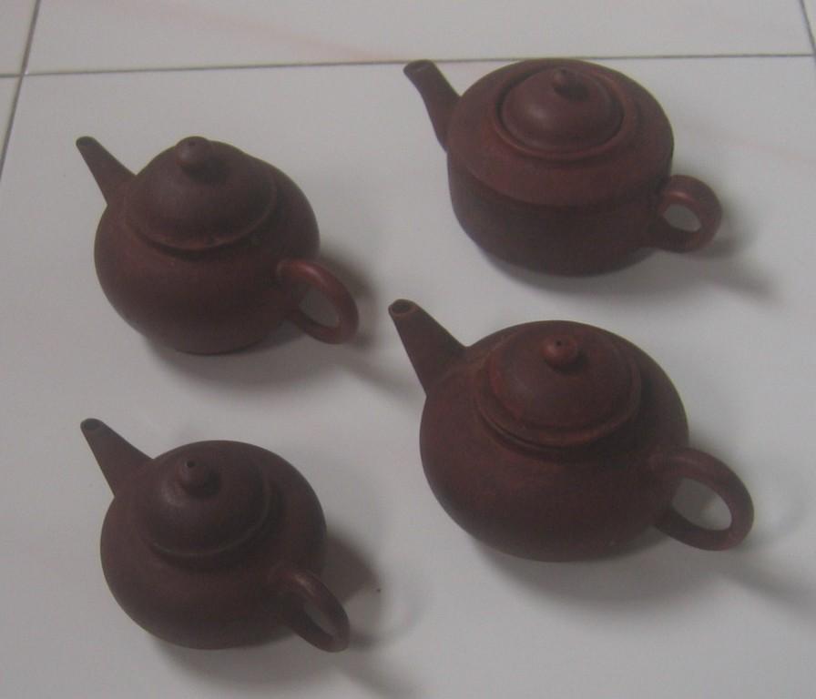 Assorted Tea Pots Set , Chinese Tea Cups and Drainer in Toa Payoh - Image 11