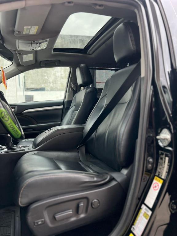 TOYOTA HIGHLANDER 2019 à Abidjan - Photo 7