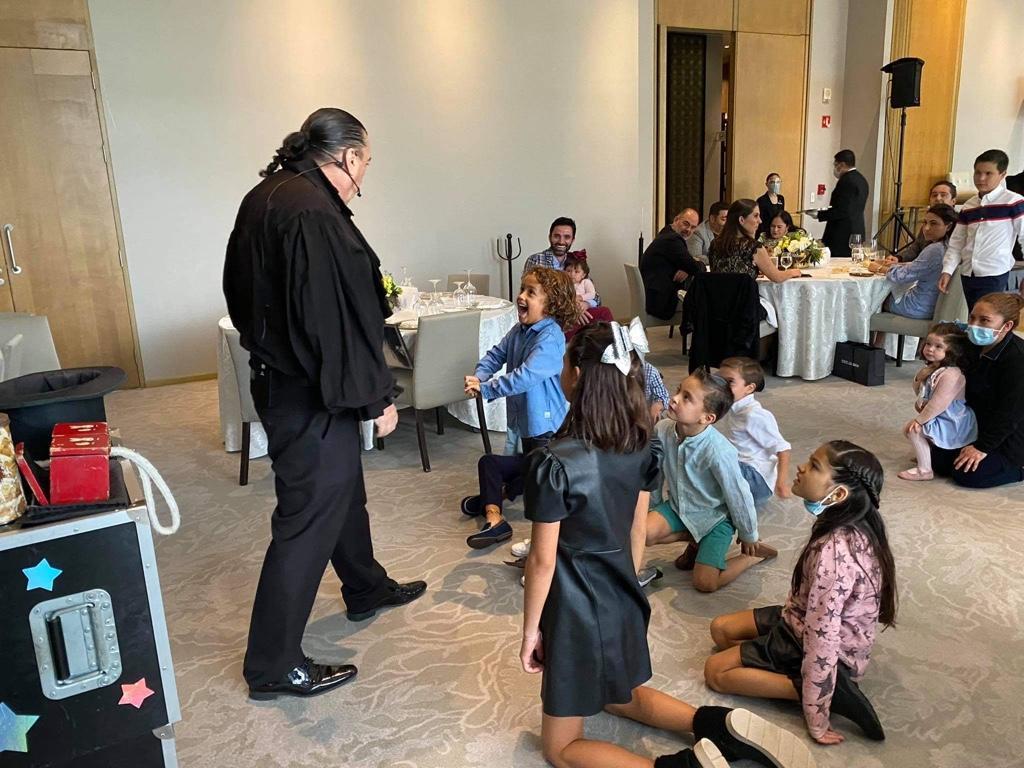 Fiesta Infantil La Mas DIVERTIDA con Mago Rolando en San Pablo de las Salinas - Imagen 6