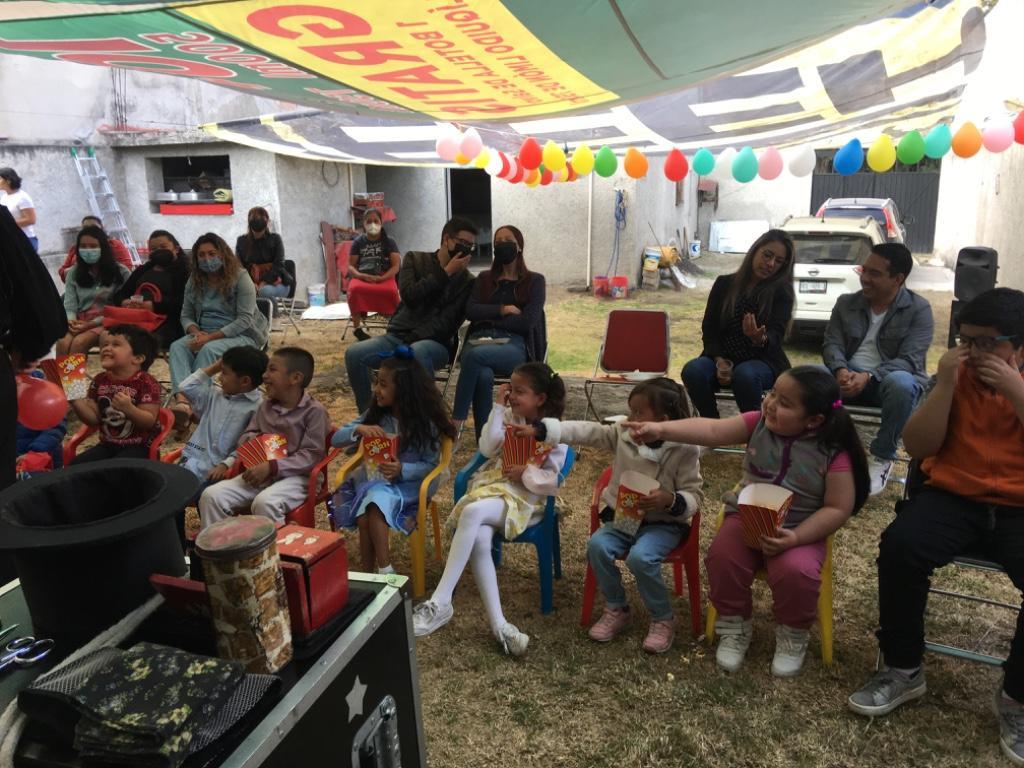 Fiesta Infantil La Mas DIVERTIDA con Mago Rolando en San Pablo de las Salinas - Imagen 17
