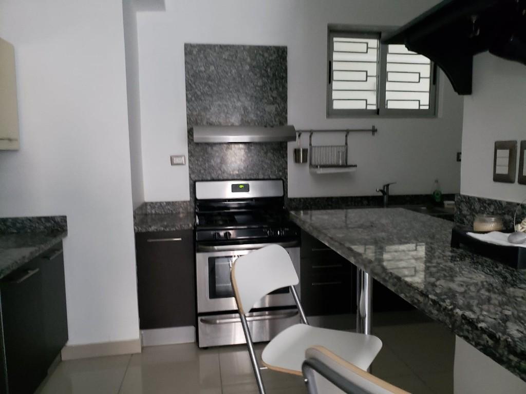 SIN INTERMEDIARIOS RENTO APARTAMENTOS MODERNO CON 2 PARQUEOS---. en Dover - Imagen 2