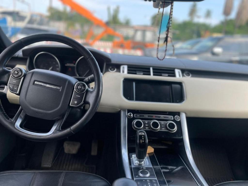 Land Rover Sport 2017 à Abidjan - Photo 6