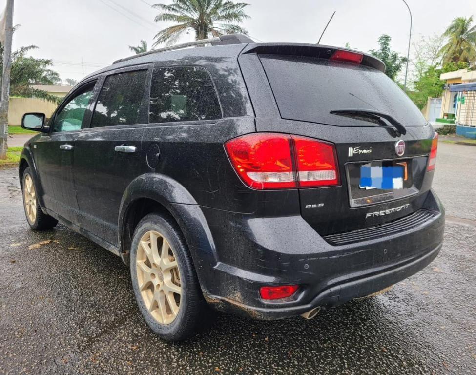 FIAT FREEMONT 2016 à Abidjan - Photo 4