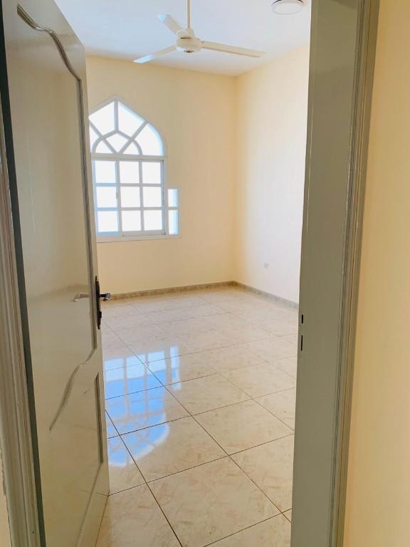 Villa For Rent in Fujairah Al Faseel in Fujairah - Image 5