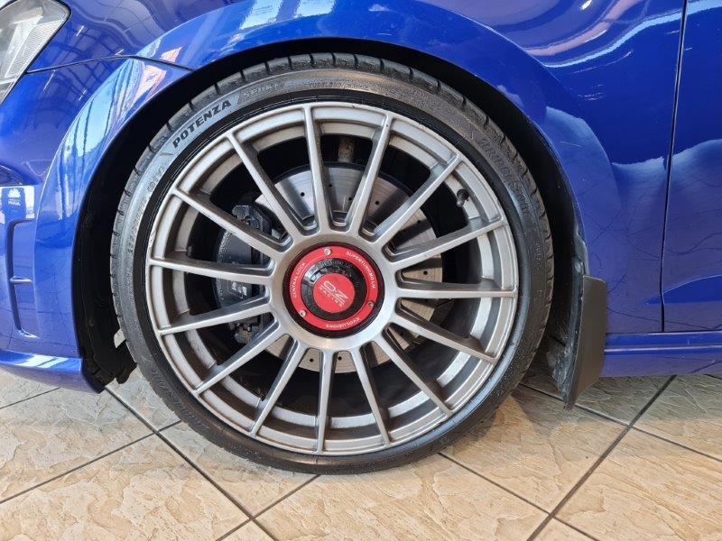 2014 Volkswagen Golf R Auto in Tembisa - Image 5