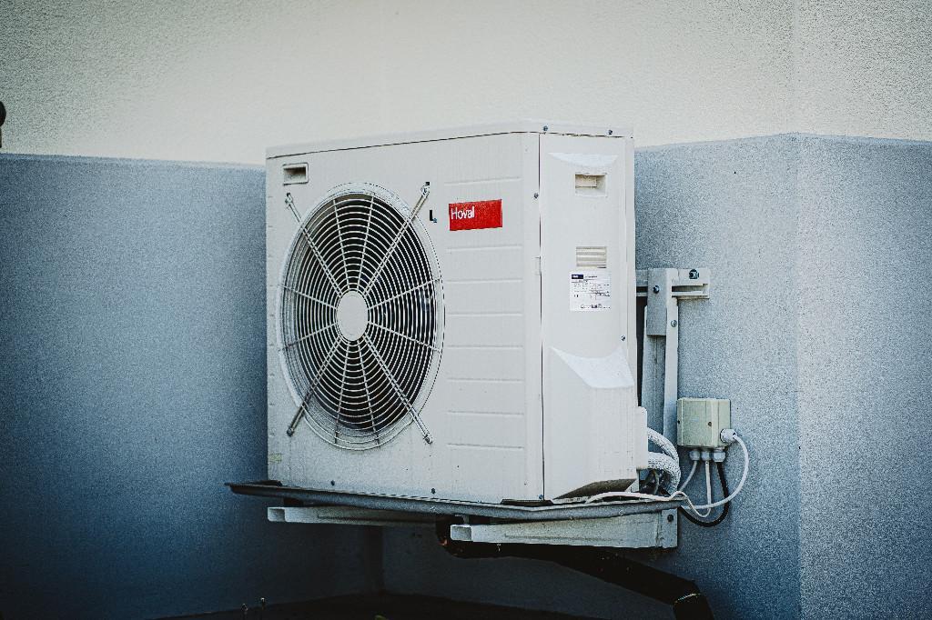 INSTALACIÓN CLIMATIZACIÓN en Castelldefels - Imagen 1
