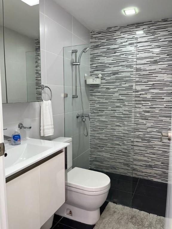 SIN INTERMEDIARIOS RENTO APARTAMENTO CON BANLCON Y 2PARQUEOS. en Dover - Imagen 19