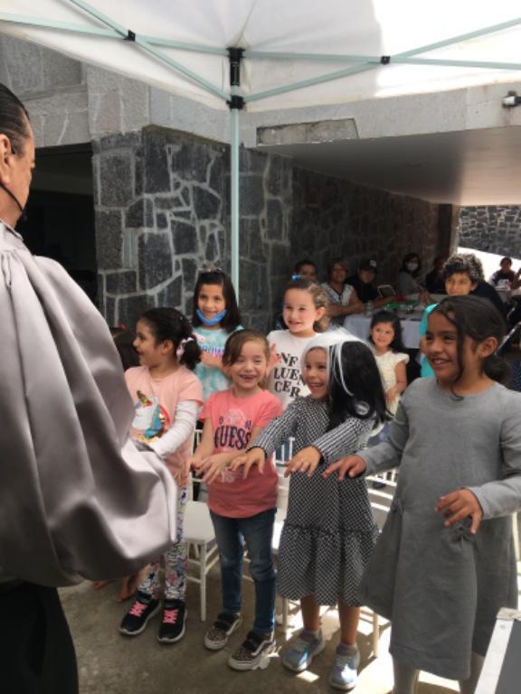 El Mejor Show Para tu Fiesta Infantil solo con Mago Rolando en Naucalpan - Imagen 4