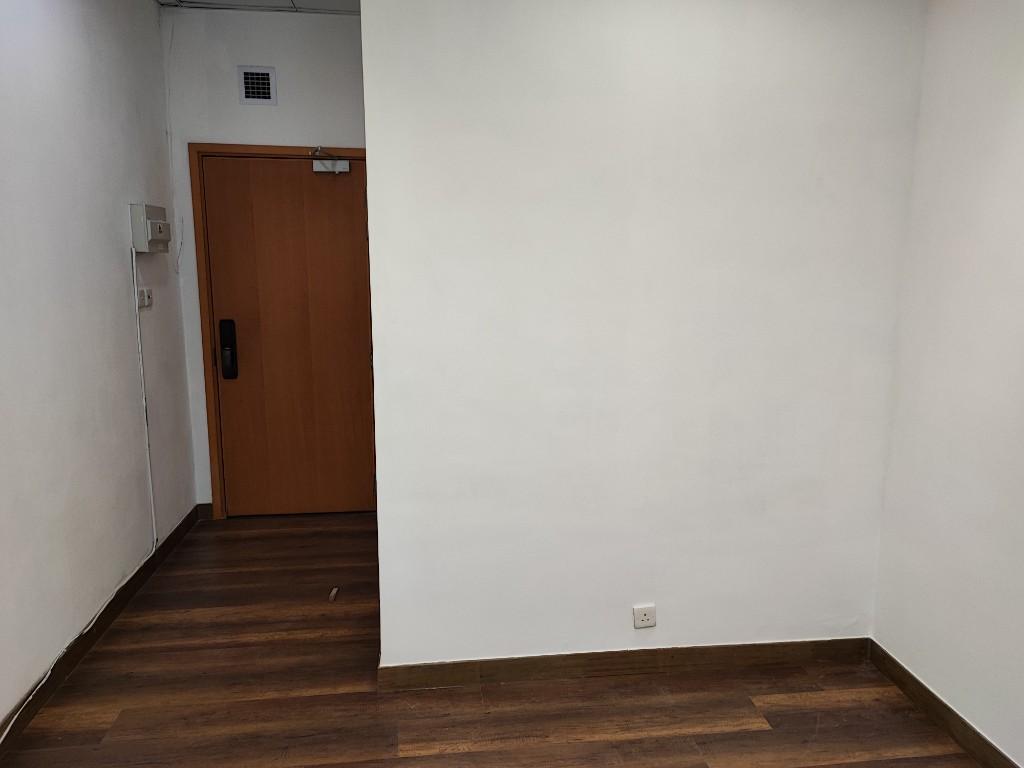 Short term storage space in Choi Hung - Image 1