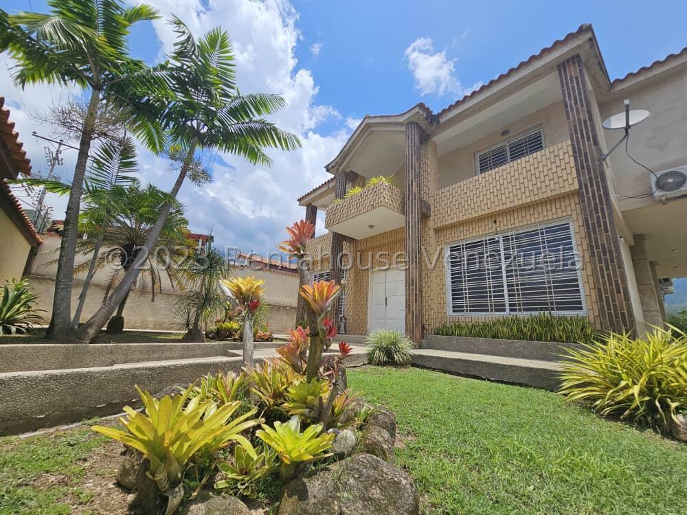 ultima casa de 1120mts2 Maracay en Venezuela - Imagen 1