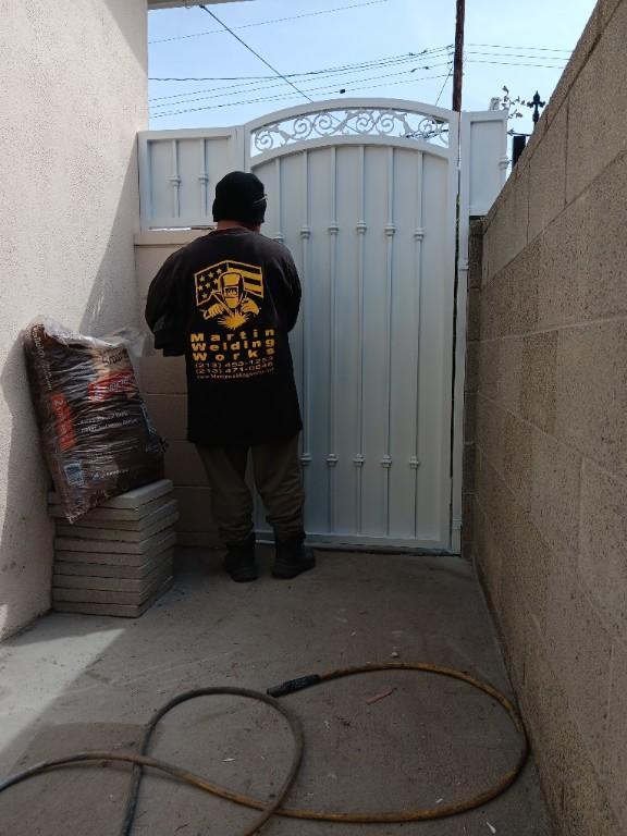 WELDING IRON WORKS RESIDENCIAL COMERCIAL INDUSTRIAL ESTIMADO en Florence-Graham - Imagen 19
