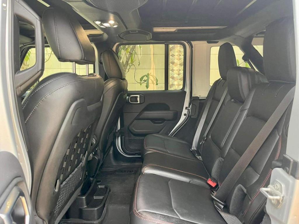 JEEP WRANGLER RUBICON 2023 à Abidjan - Photo 7