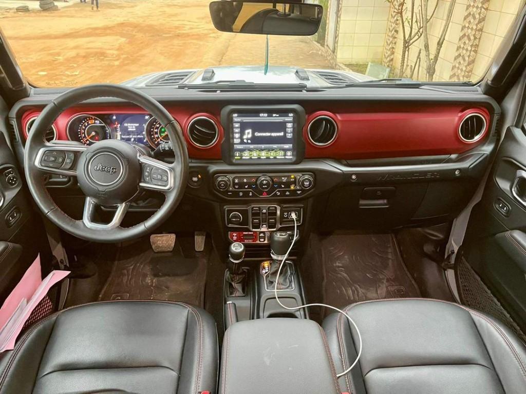 JEEP WRANGLER RUBICON 2023 à Abidjan - Photo 9