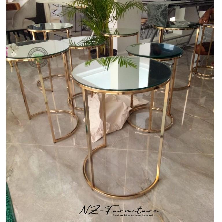 Side Coffee Table Set in Los Angeles - Image 4